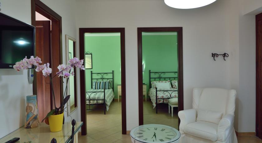 Agriturismo Torre Dei Preti Пескичи Номер фото